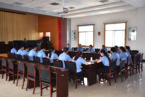 禄劝检察院组织第二次“两学一做”专题学习01